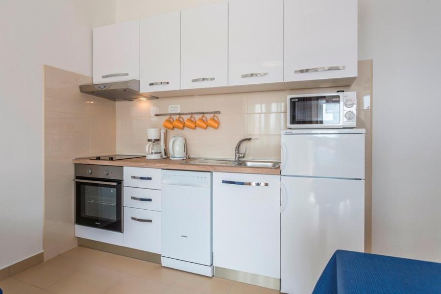 Apartment Bezmalinovic